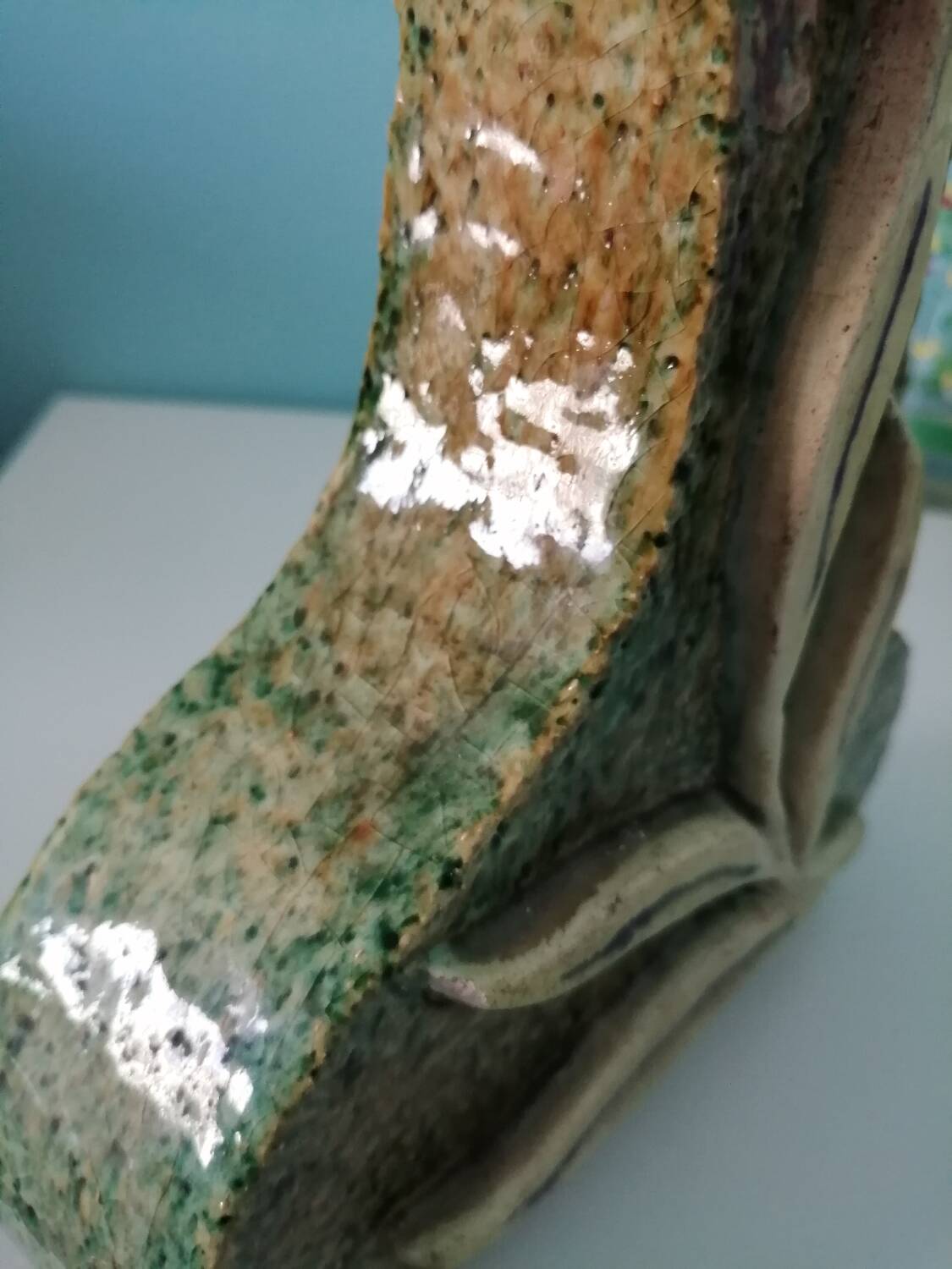 Slip vase