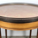 Table bouillotte de style Louis XVI en placage merisier à dessus marbre saumoné
