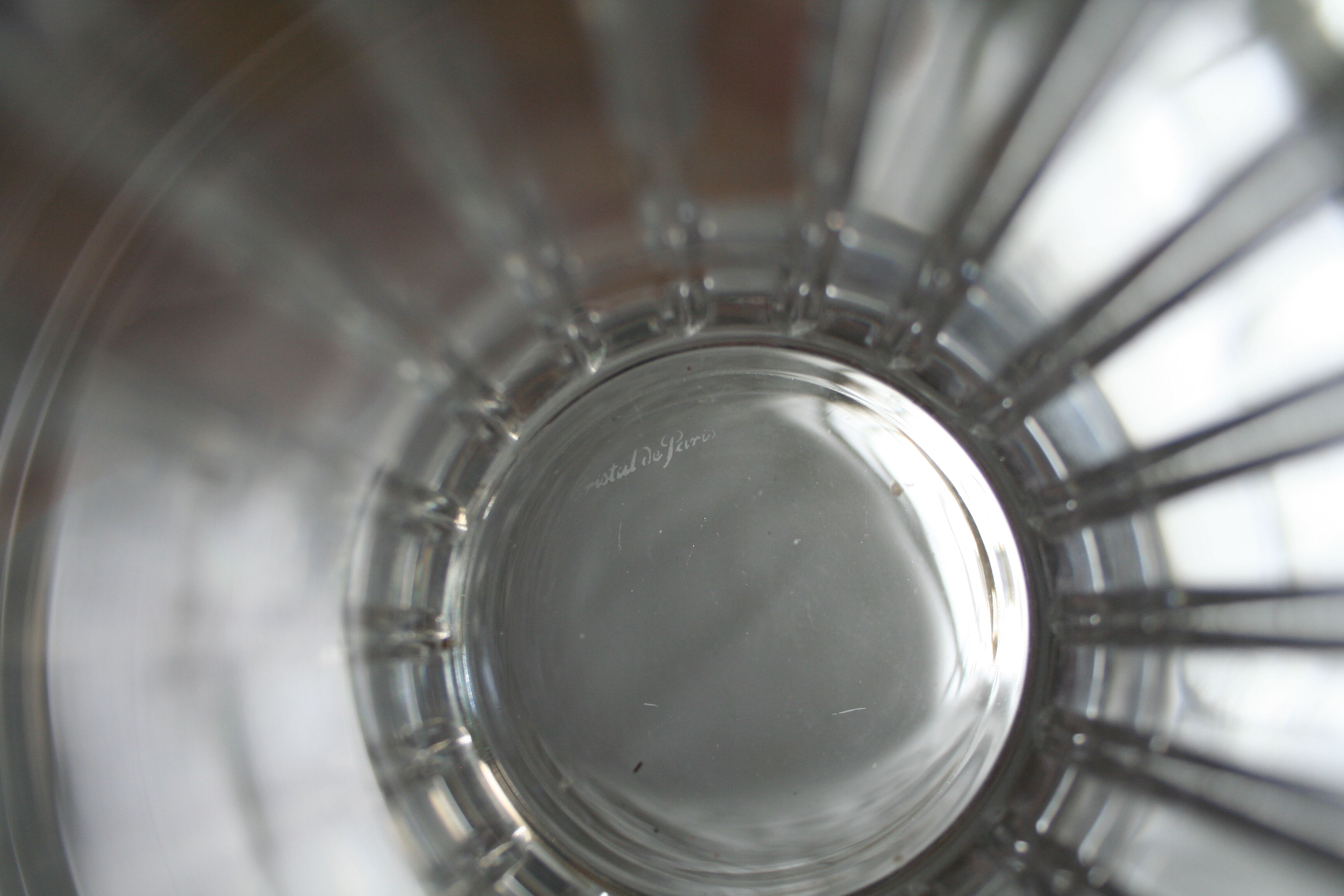 vase or glass crystal of Paris signed ht 14 cm