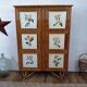 Armoire vintage en rotin