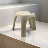 Space age plastic stool 'stacki' by giorgina castiglioni for bilumen italy, 1970s