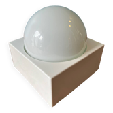 Lampe à poser globe