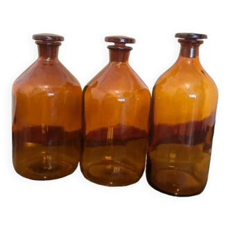 Pharmaceutical perfume bottles