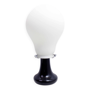 lampe en forme d'ampoule