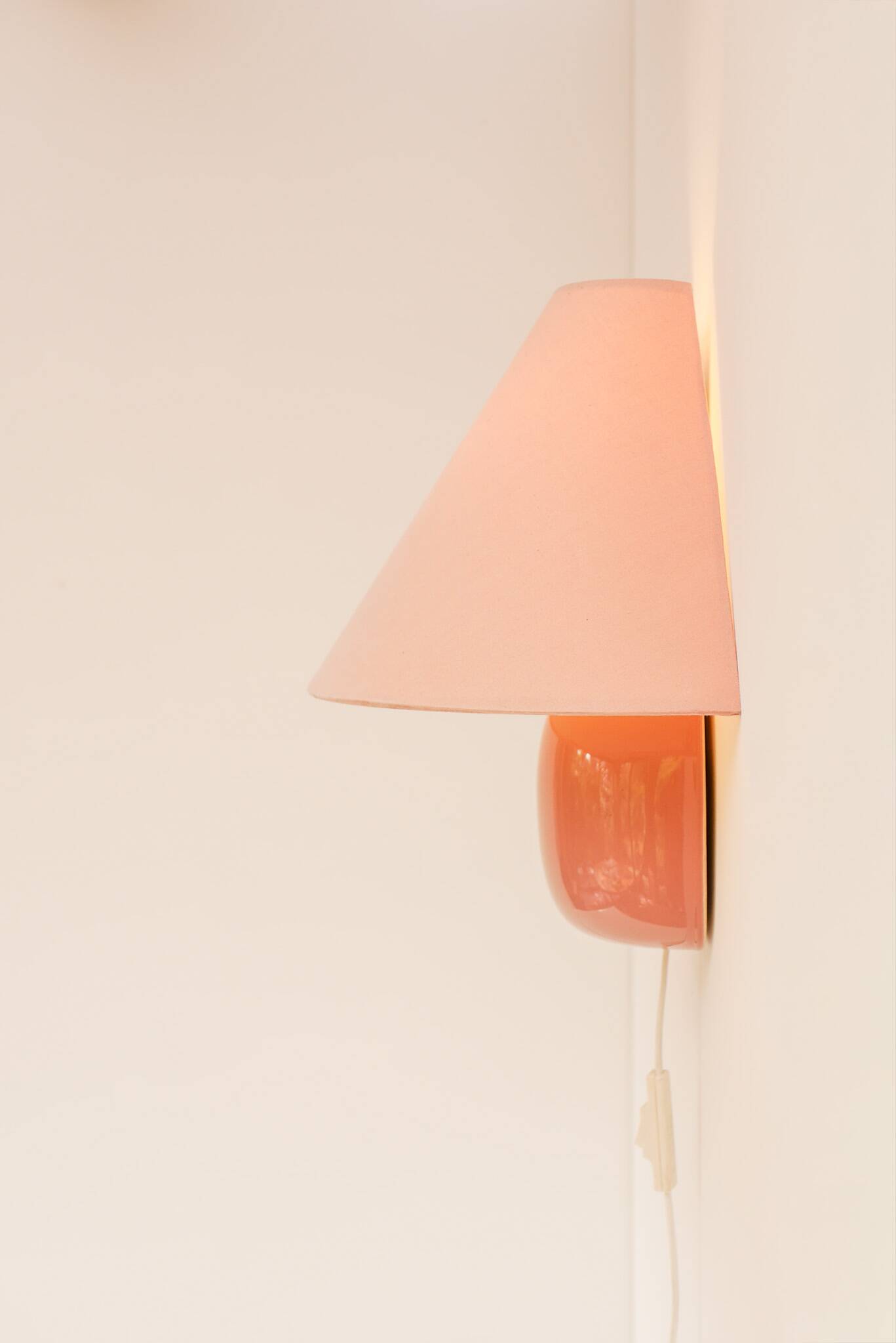 Vintage IKEA 80s sconce. A wall mounted lamp classic semi-round in pink