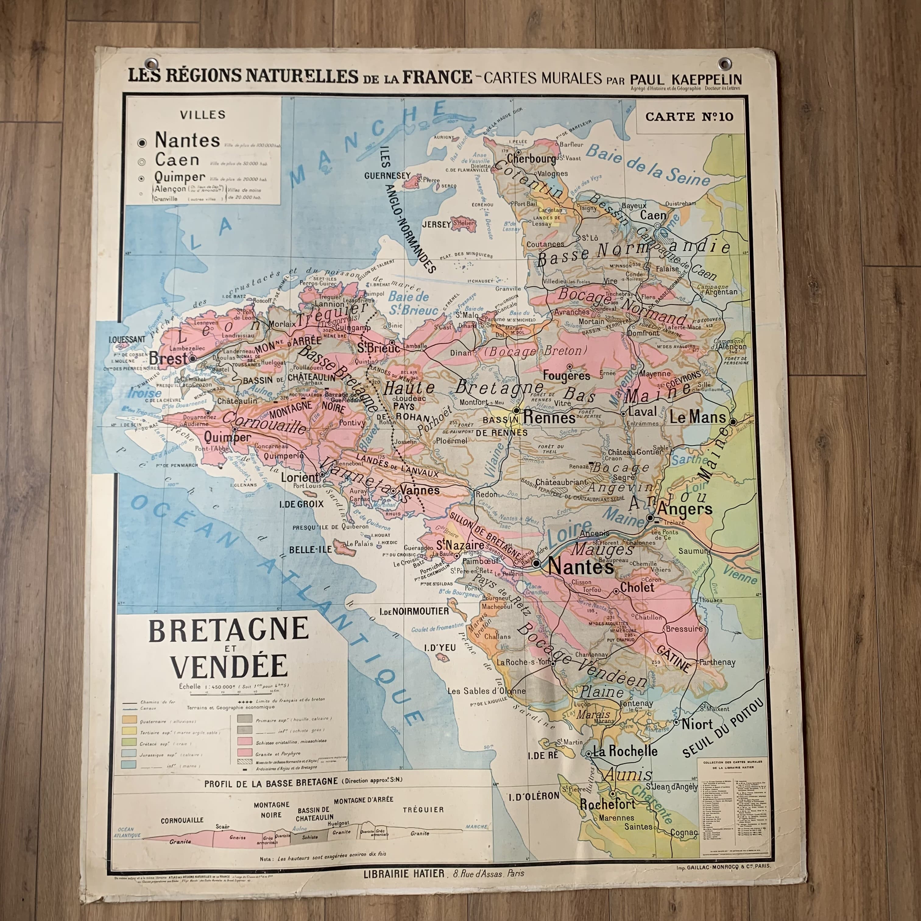 Map n°10 "Brittany and Vendée" by P. Kaeppelin and P. Deffontaines