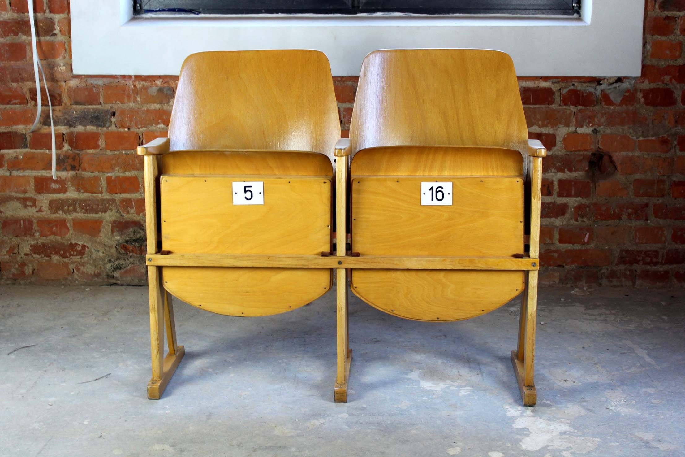 Chaises de cinéma vintage de Ton, années 1960, ensemble de 13