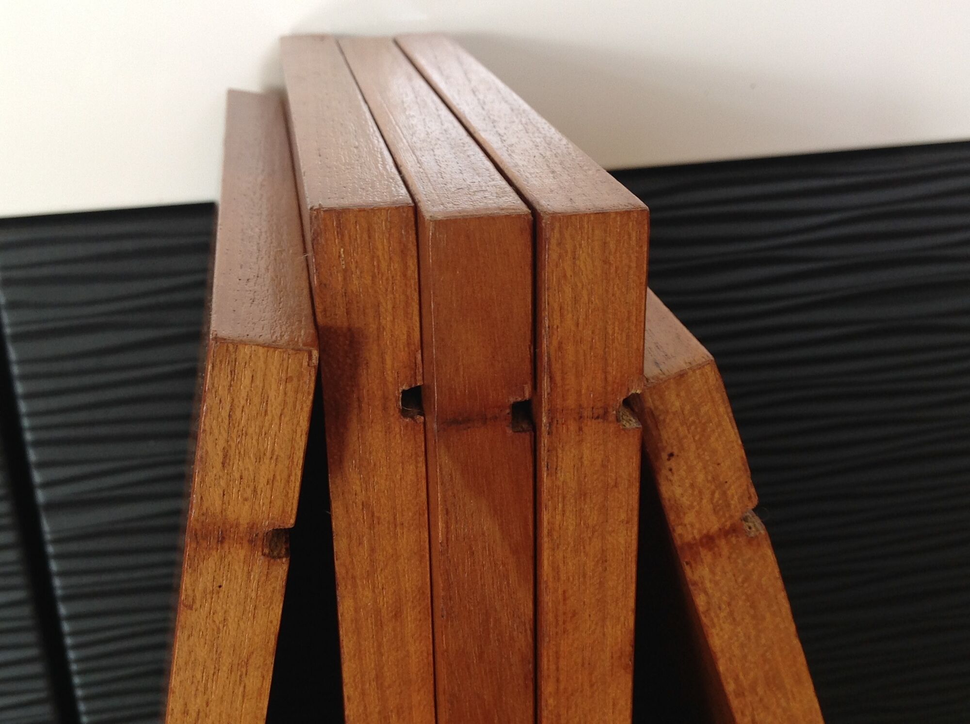 Black metal and wood shelf 60/70