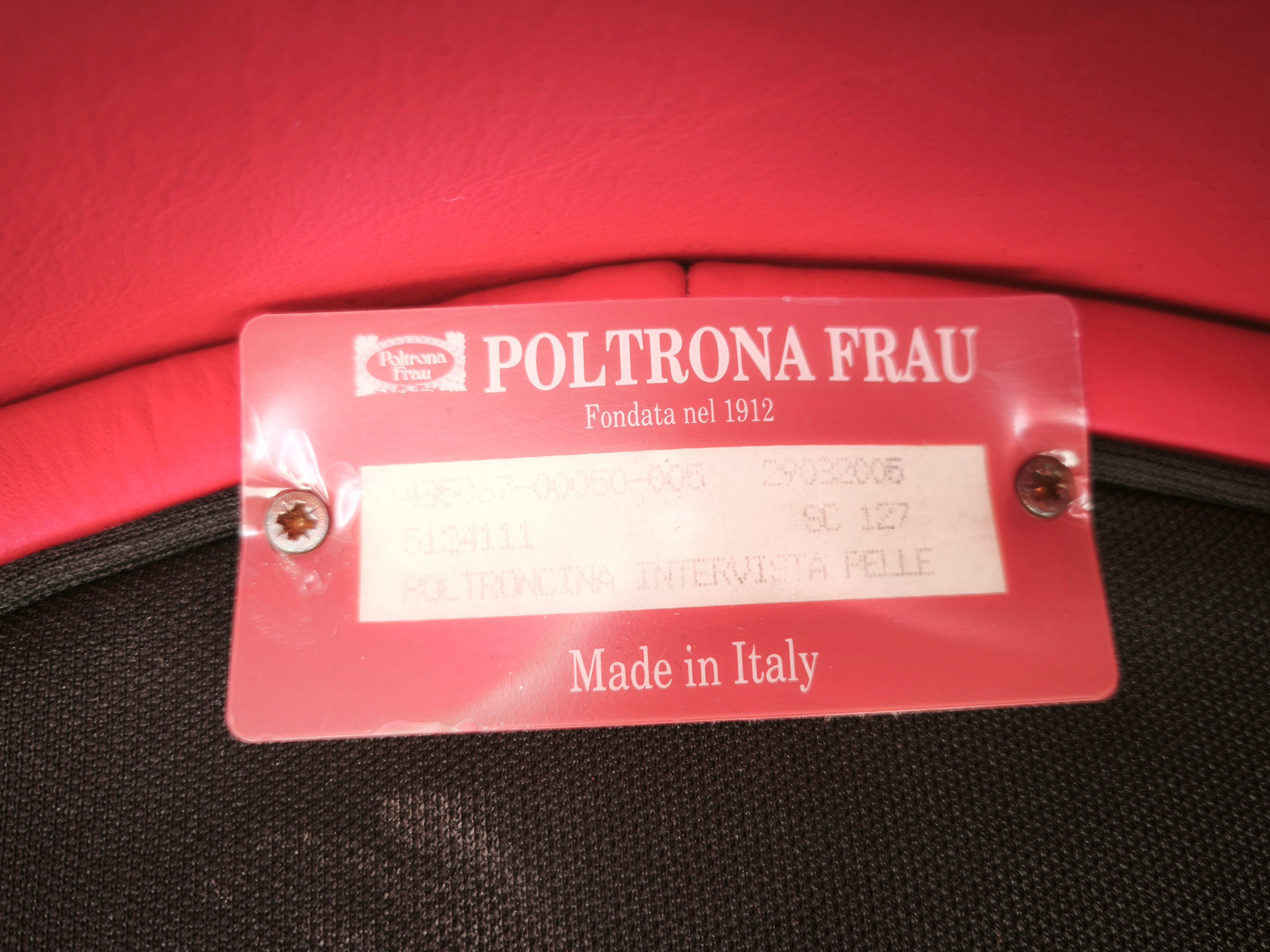 Intervista armchair pair, Poltrona Frau