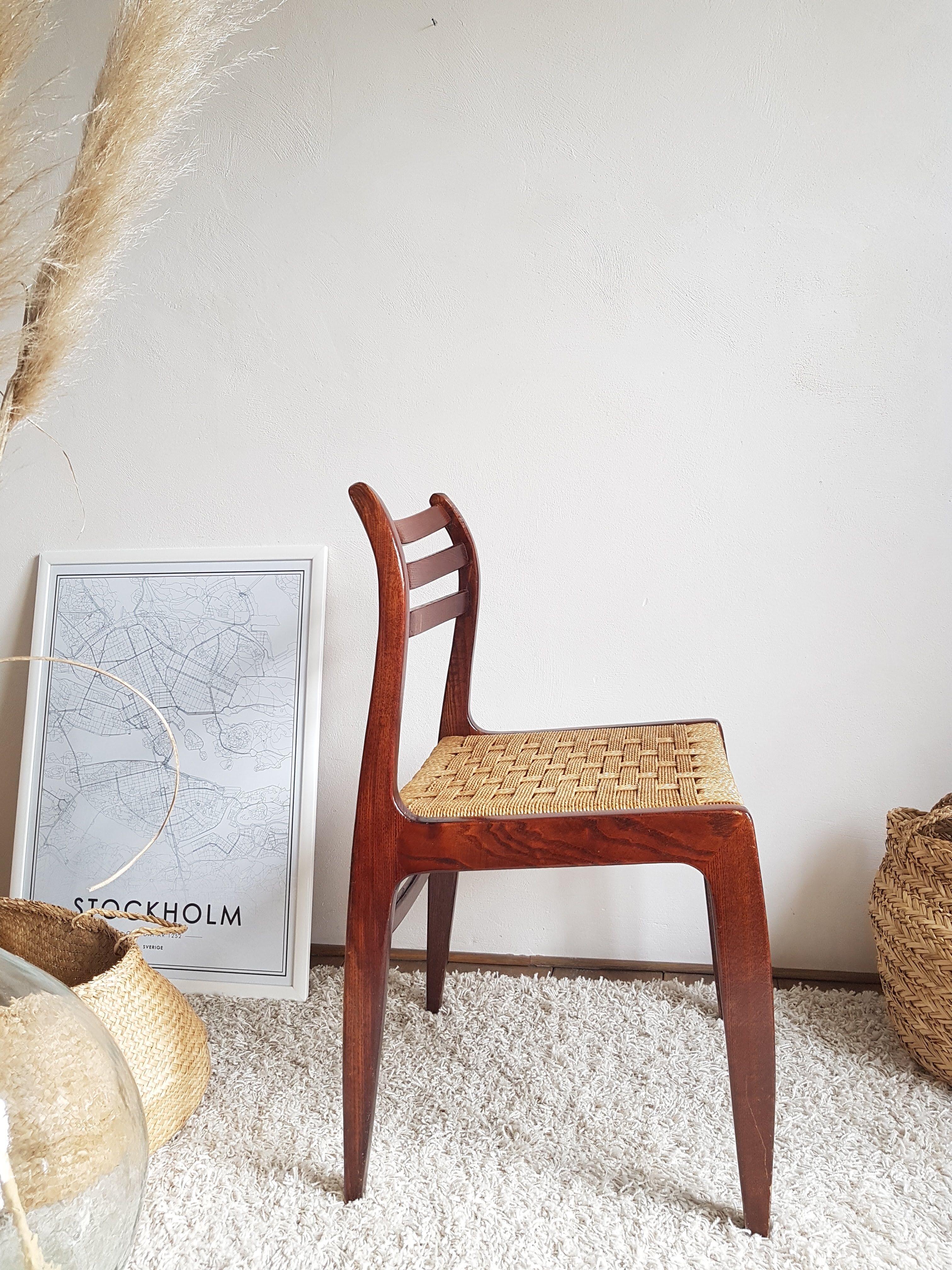 Pair of Scandinavian chairs in braided rope-circa 1960