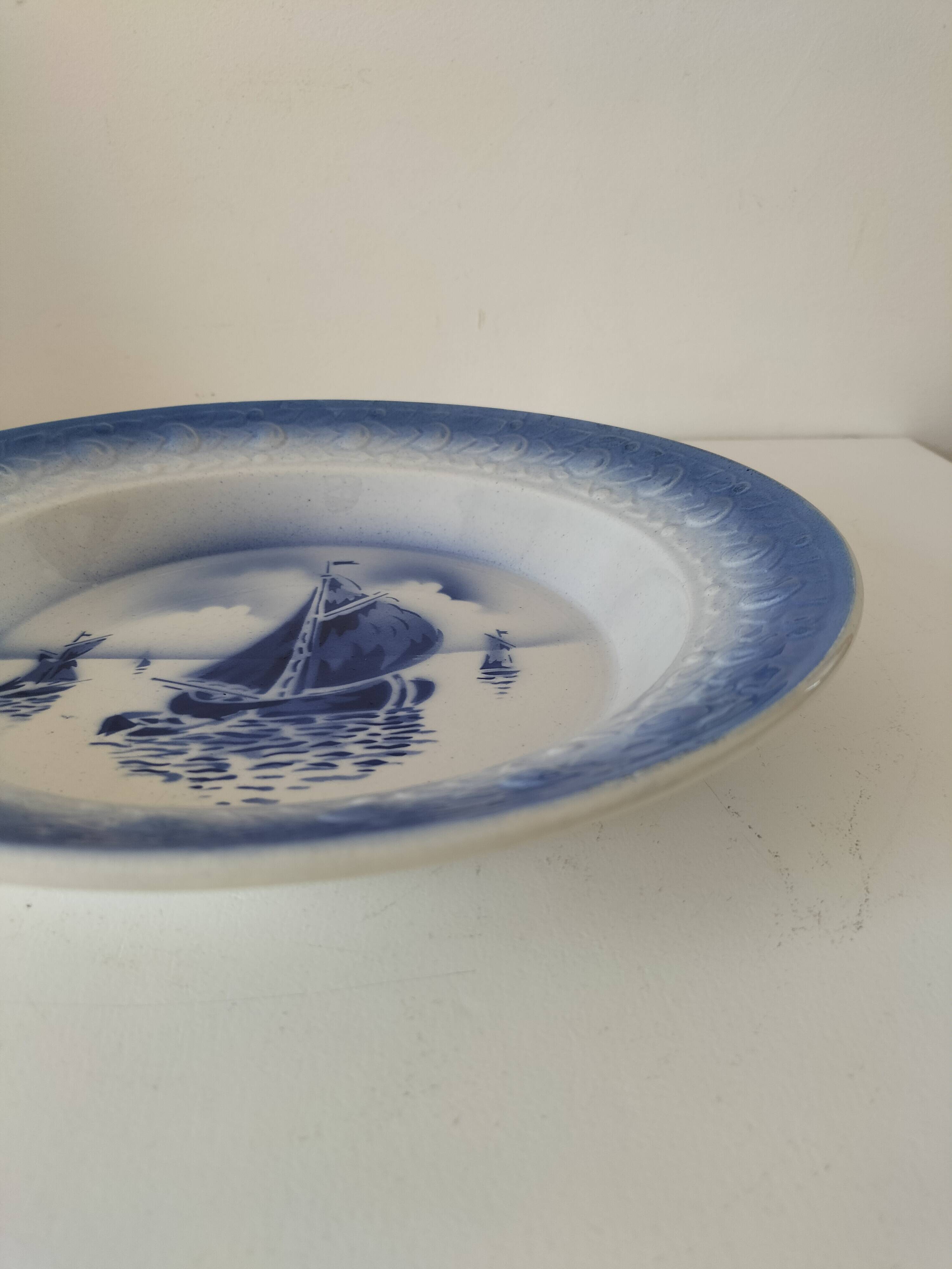 Hamage Moulin des Loups Marine model dish