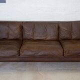 Vintage danish mid-century 3 person brown leather sofa by illum wikkelsø model v11