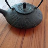 Japanese teapot cast iron cups and saucers