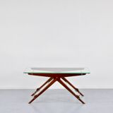 Table basse italienne en acajou, laiton et verre