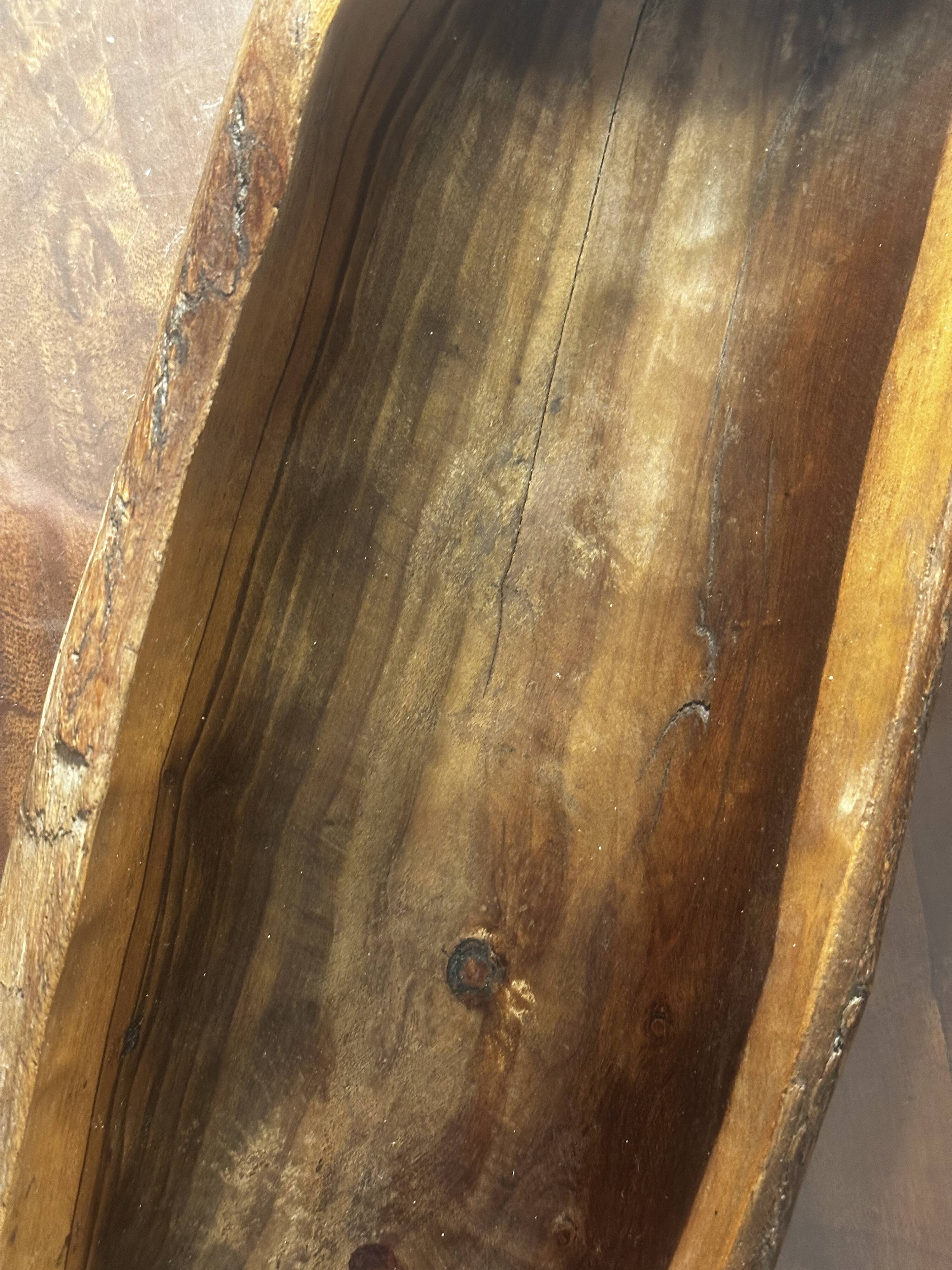 Large carved wooden bowl/trinket dish - 1950s craftsmanship