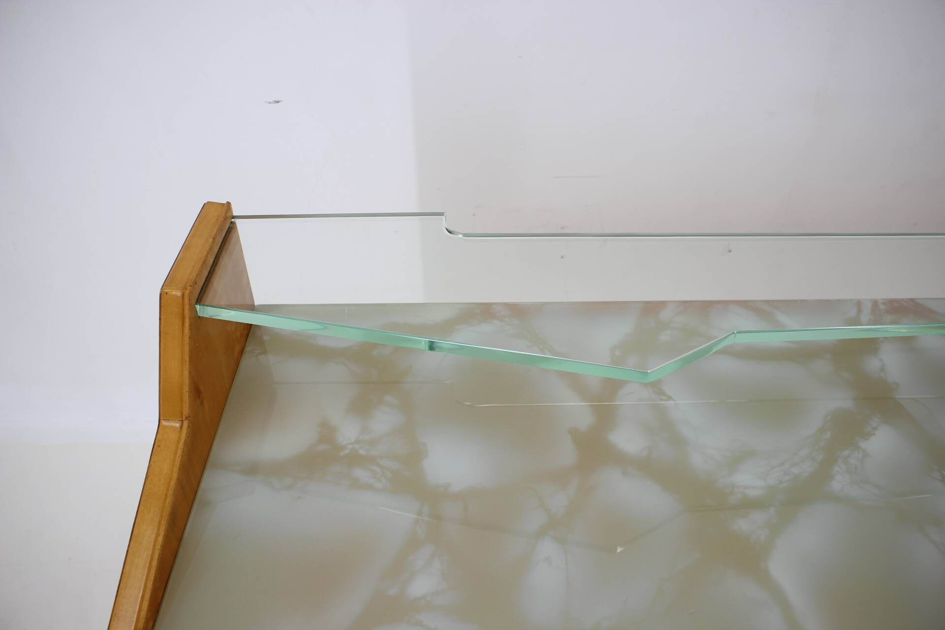 1960s italian sideboard/chest of drawers in high gloss finish with glass top and shelf