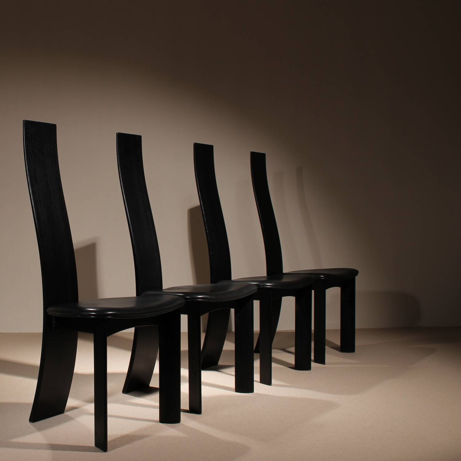 Four Sculptural ‚Iris‘ Chairs by Bob van den Berghe for Tranekaer