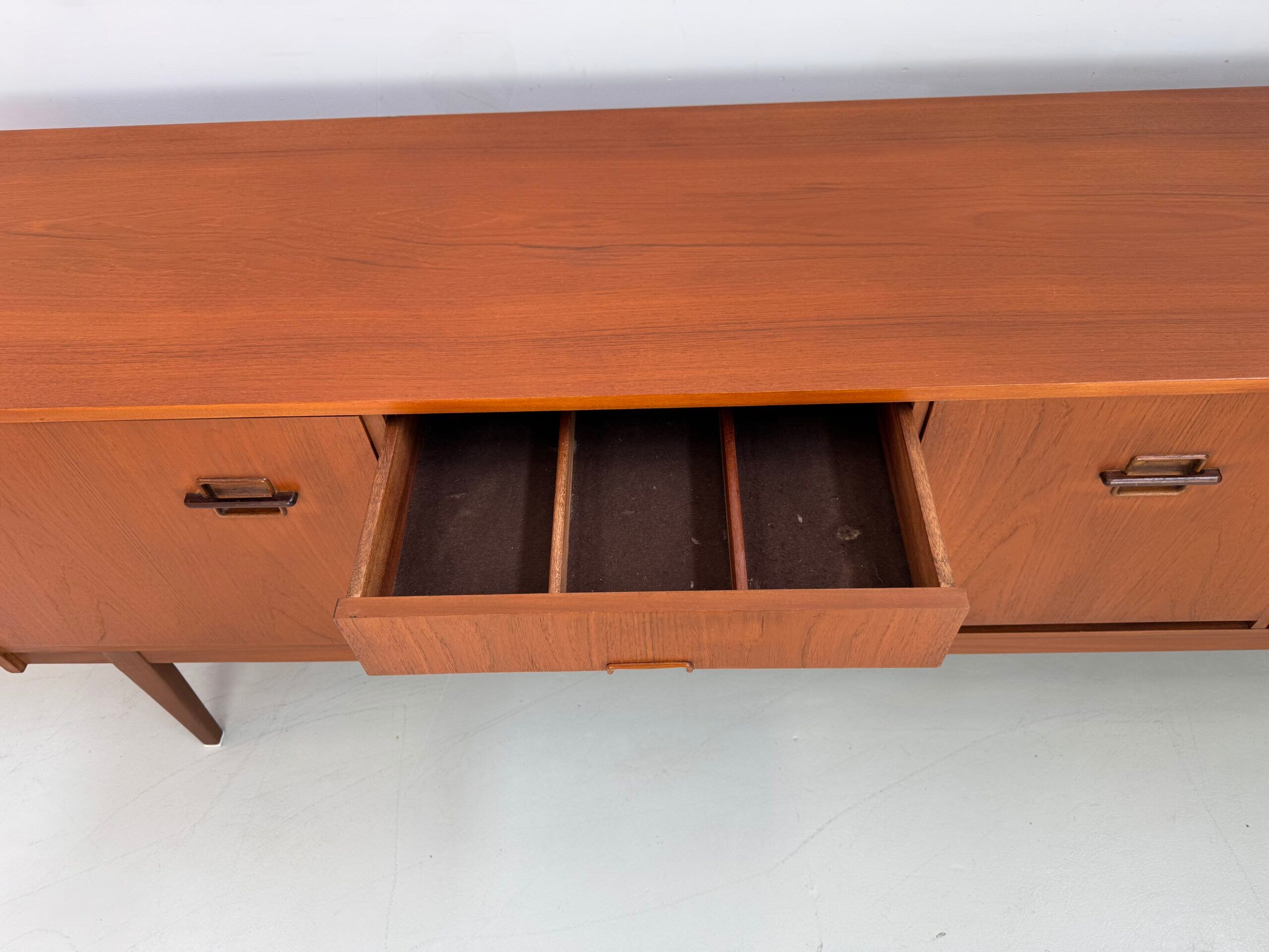 Buffet vintage.