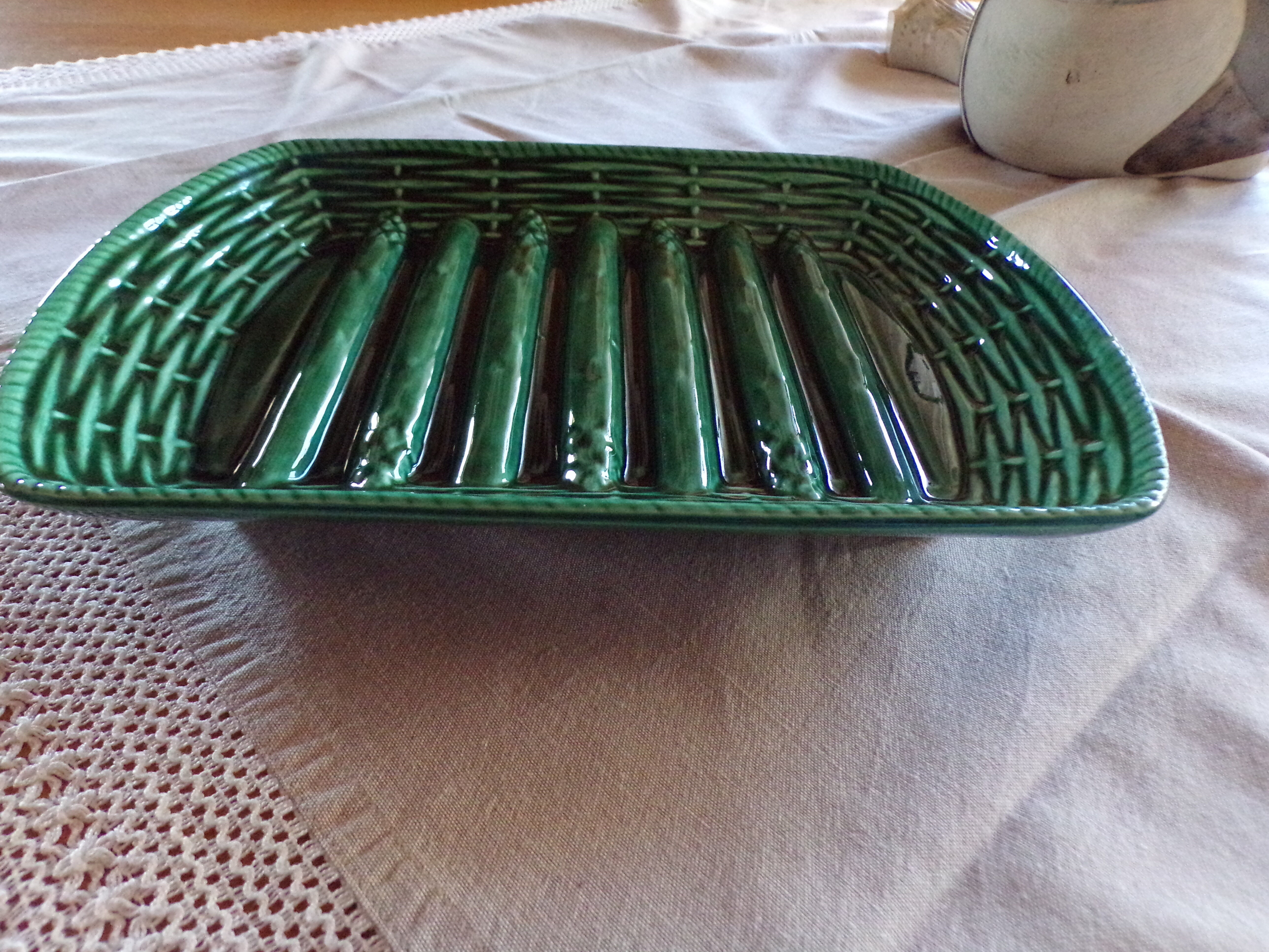 Vintage asparagus dish sarreguemines
