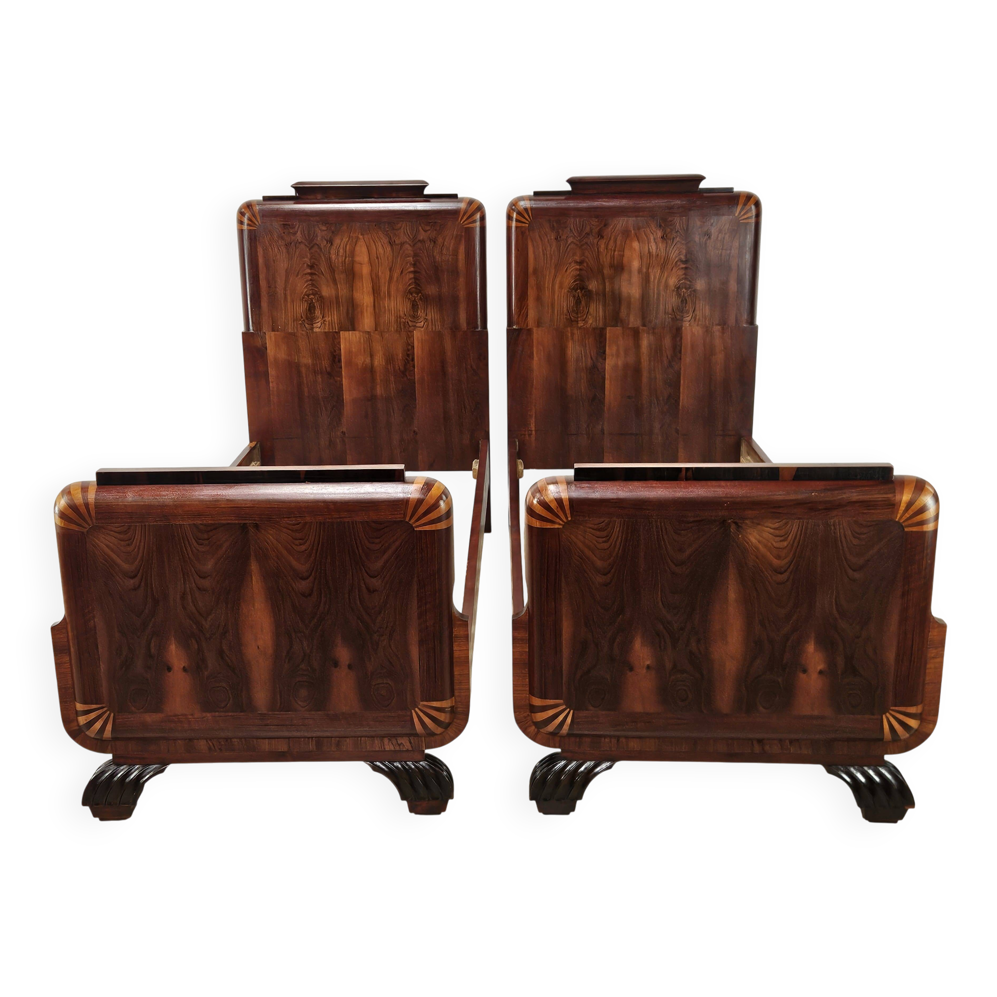 Pair of Art Decò single beds in mahogany and pink maple, 1940