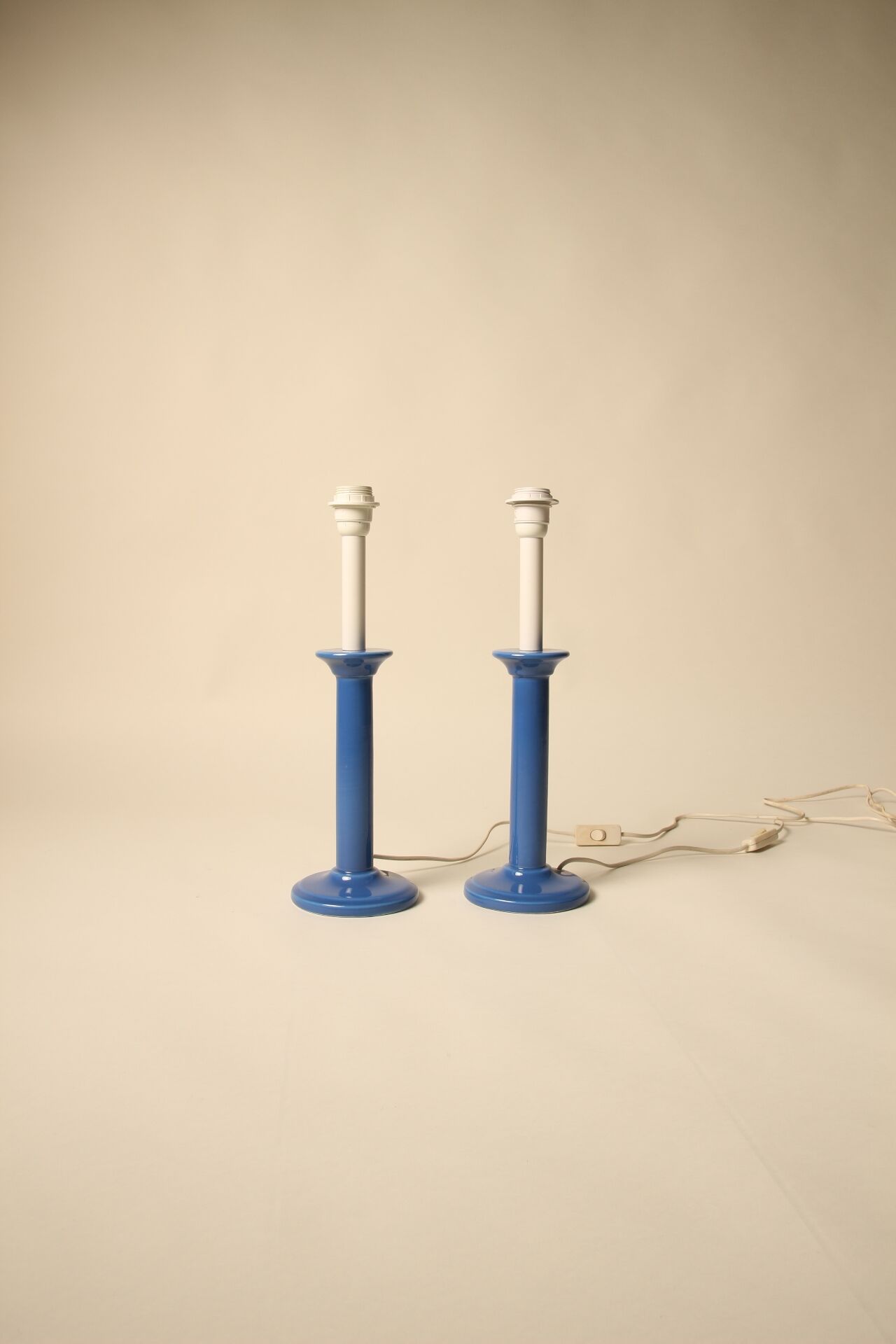 Pair of lamp bases