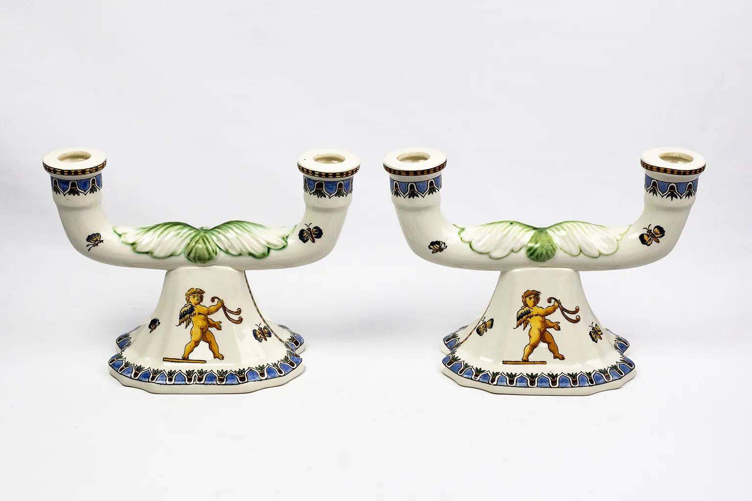 Pair of Renaissance candlesticks in earthenware – Gien pottery, 1970s