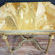 Guéridon d'apparat Louis XVI en bois laqué doré