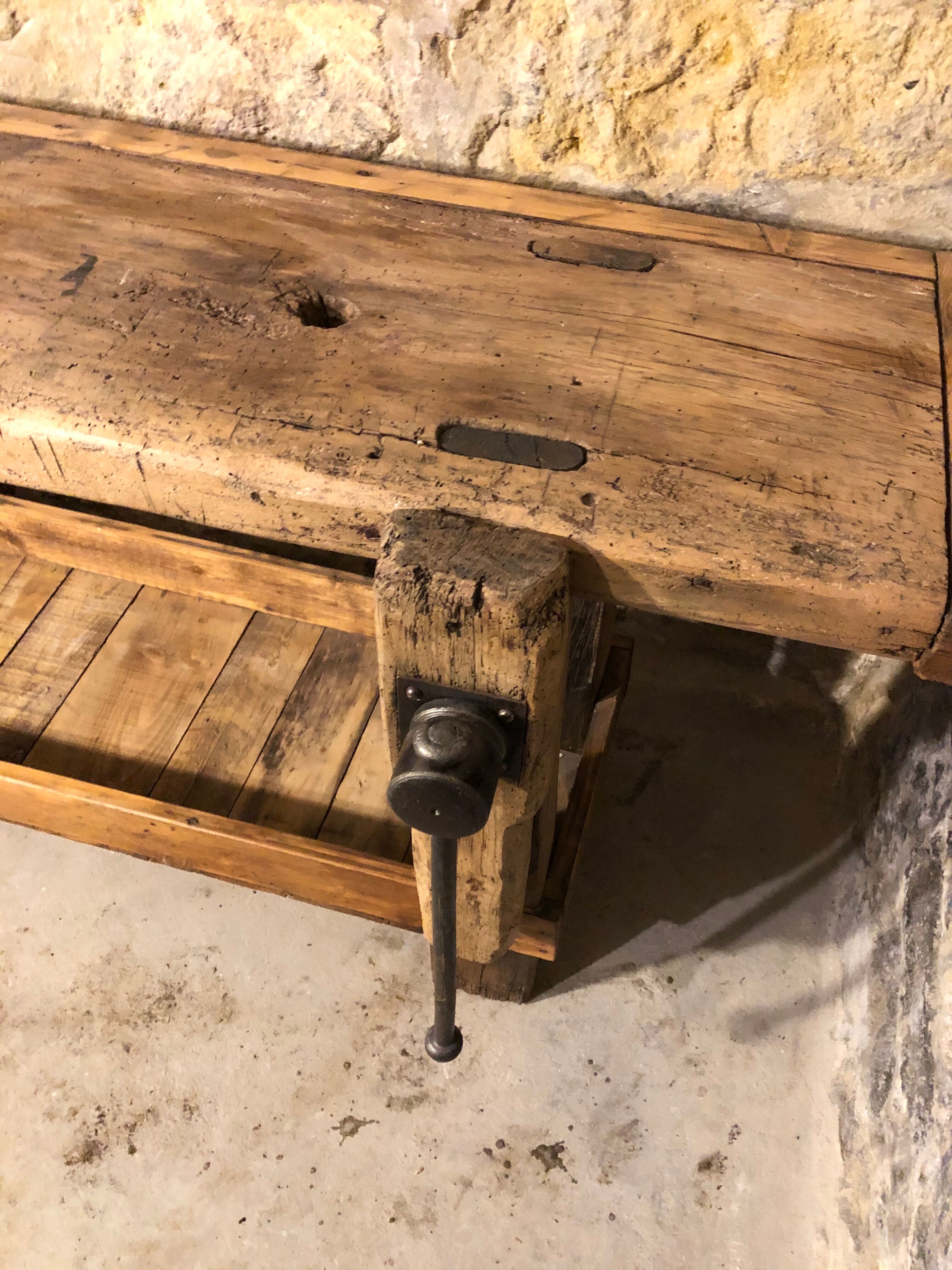 Carpenter's workbench