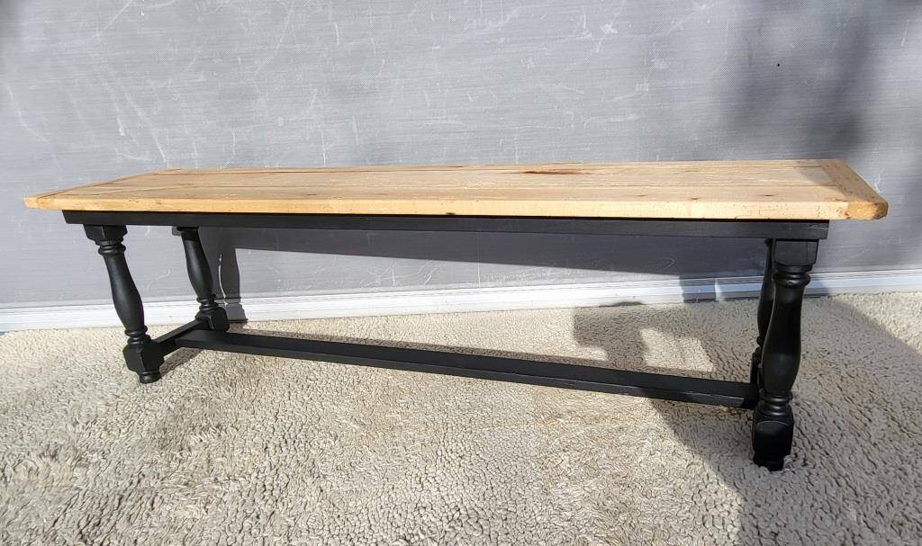 Two-tone coffee table bench, 19th century