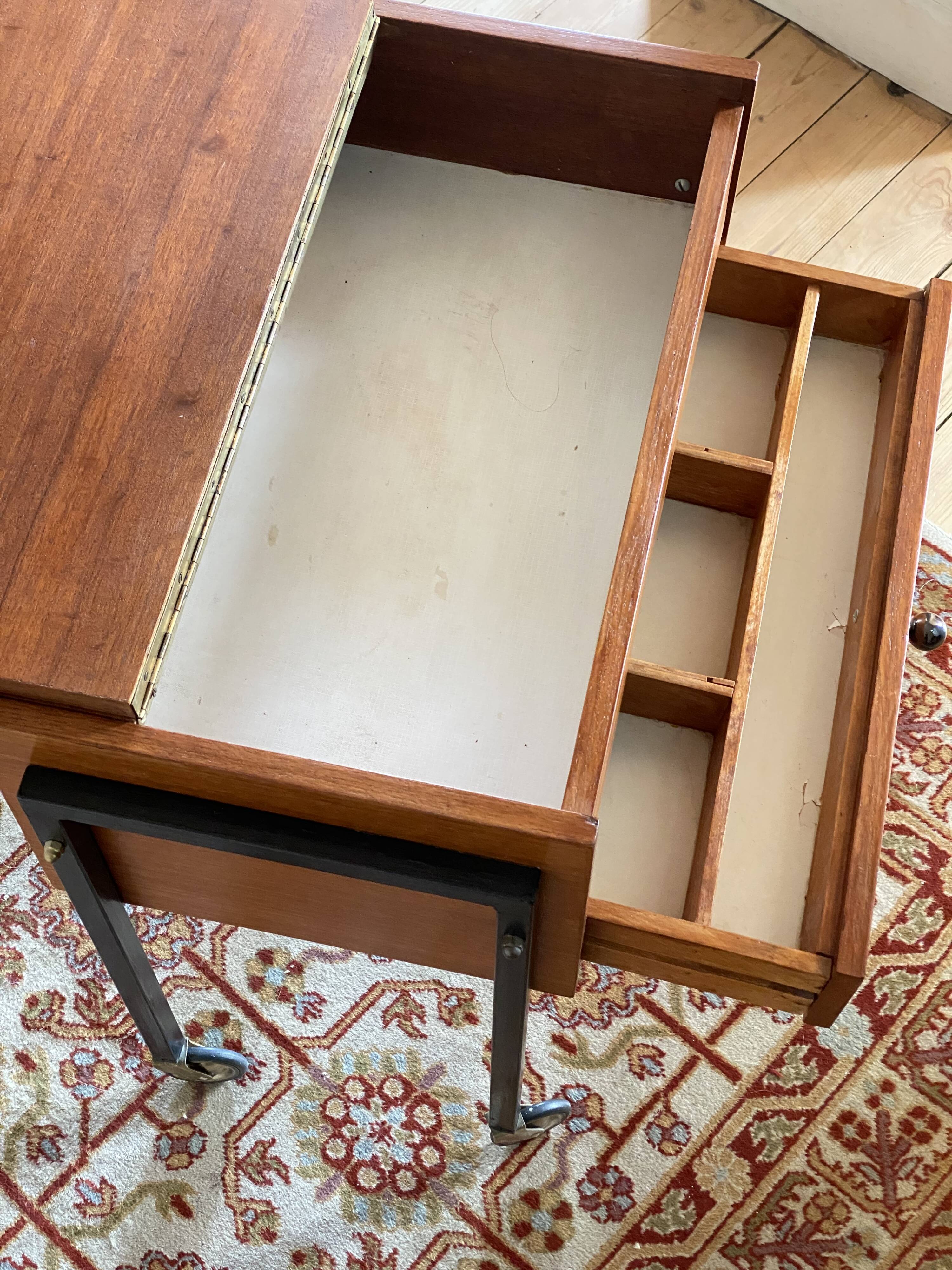 Secretary / Vintage Scandinavian side table on wheels