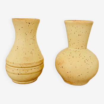 Set of two small vintage speckled sandstone vases