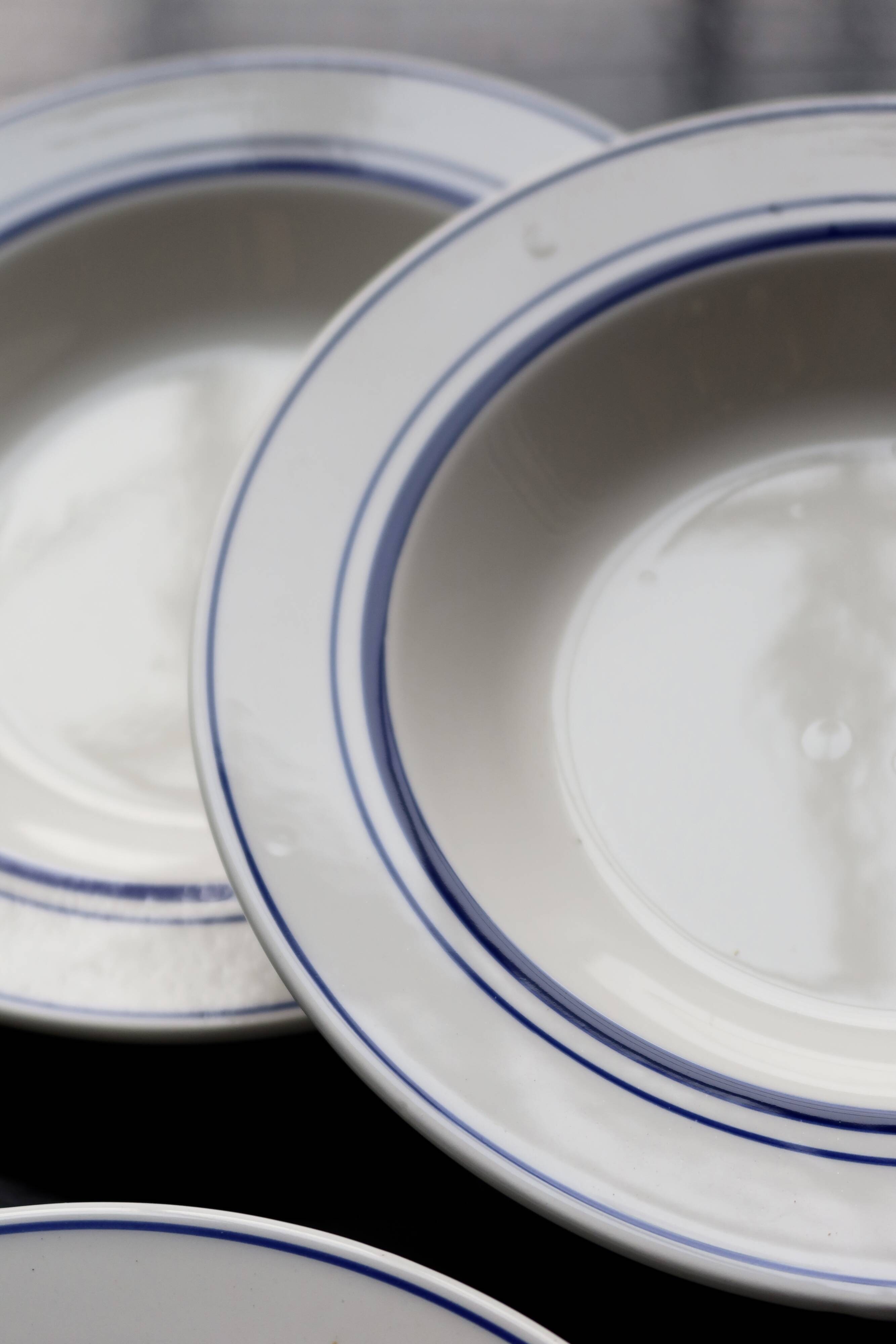 6 assiettes creuses vintage style bistrot porcelaine bleue et blanche