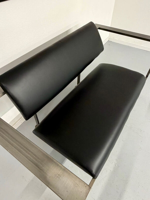 Salon brutaliste fauteuils simili métal design Karl Friedrich Forster