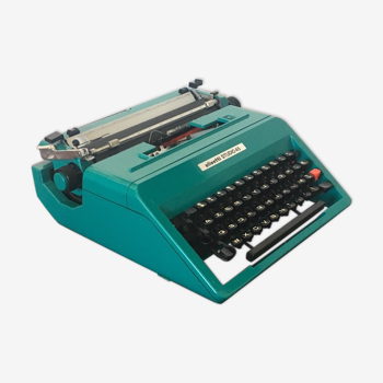 Machine à écrire Olivetti bleu canard Studio 45