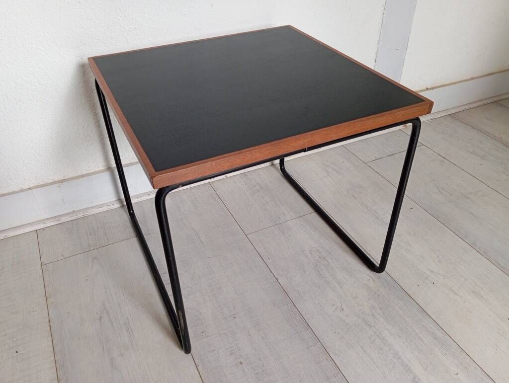 Pierre Guariche flying coffee table for Steiner