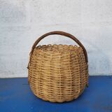 Rattan round basket