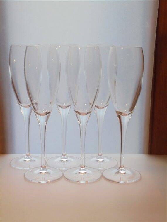 Set of 6 champagne flutes