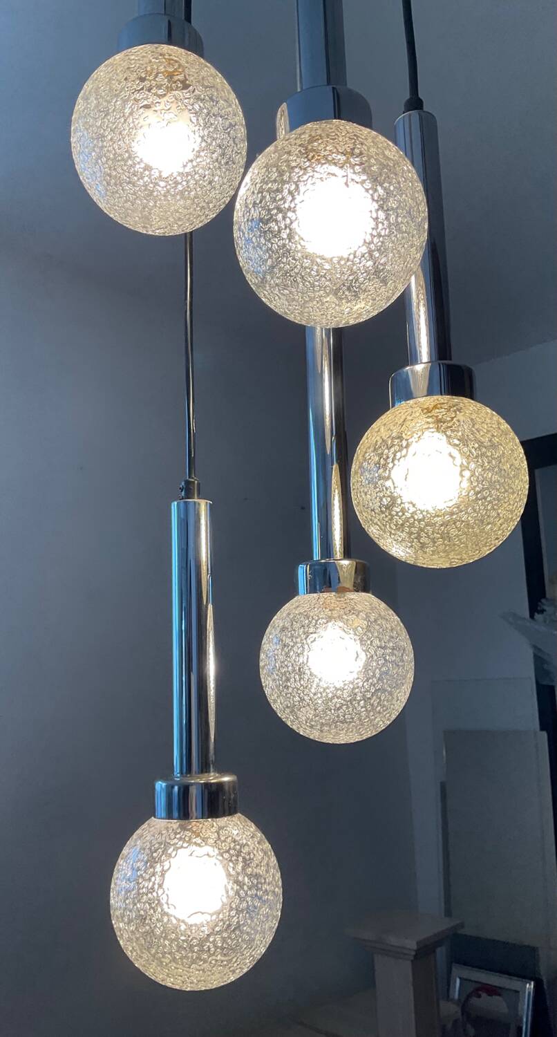 Lustre cascade chrome et verre givré  des années 70