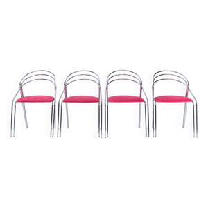 ensemble de quatre chaises