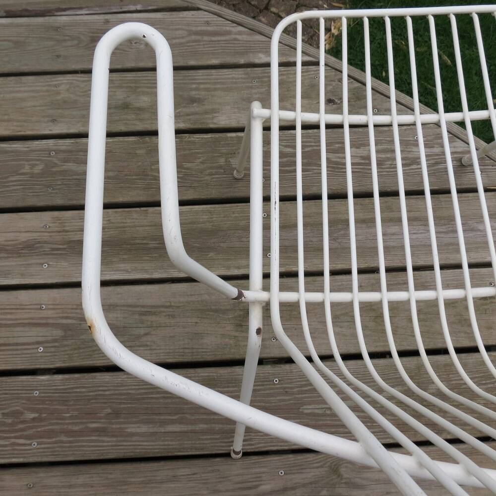 1960s Mid-century White Metal Garden Chair