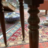 Dining room round table, 2 flaps, 6 feet