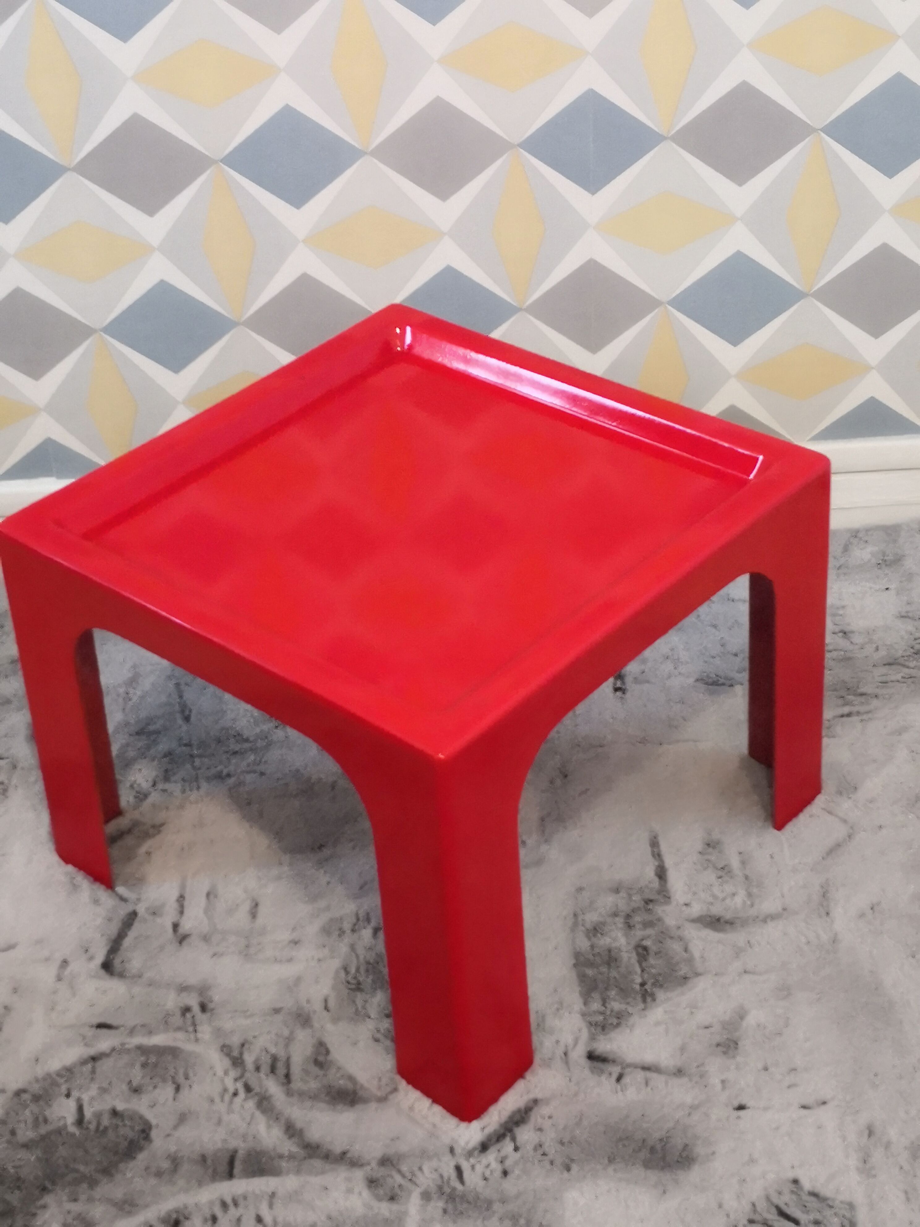 Table basse fibre de verre 70