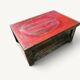 Coffre bas chinois en bois laqué rouge patiné