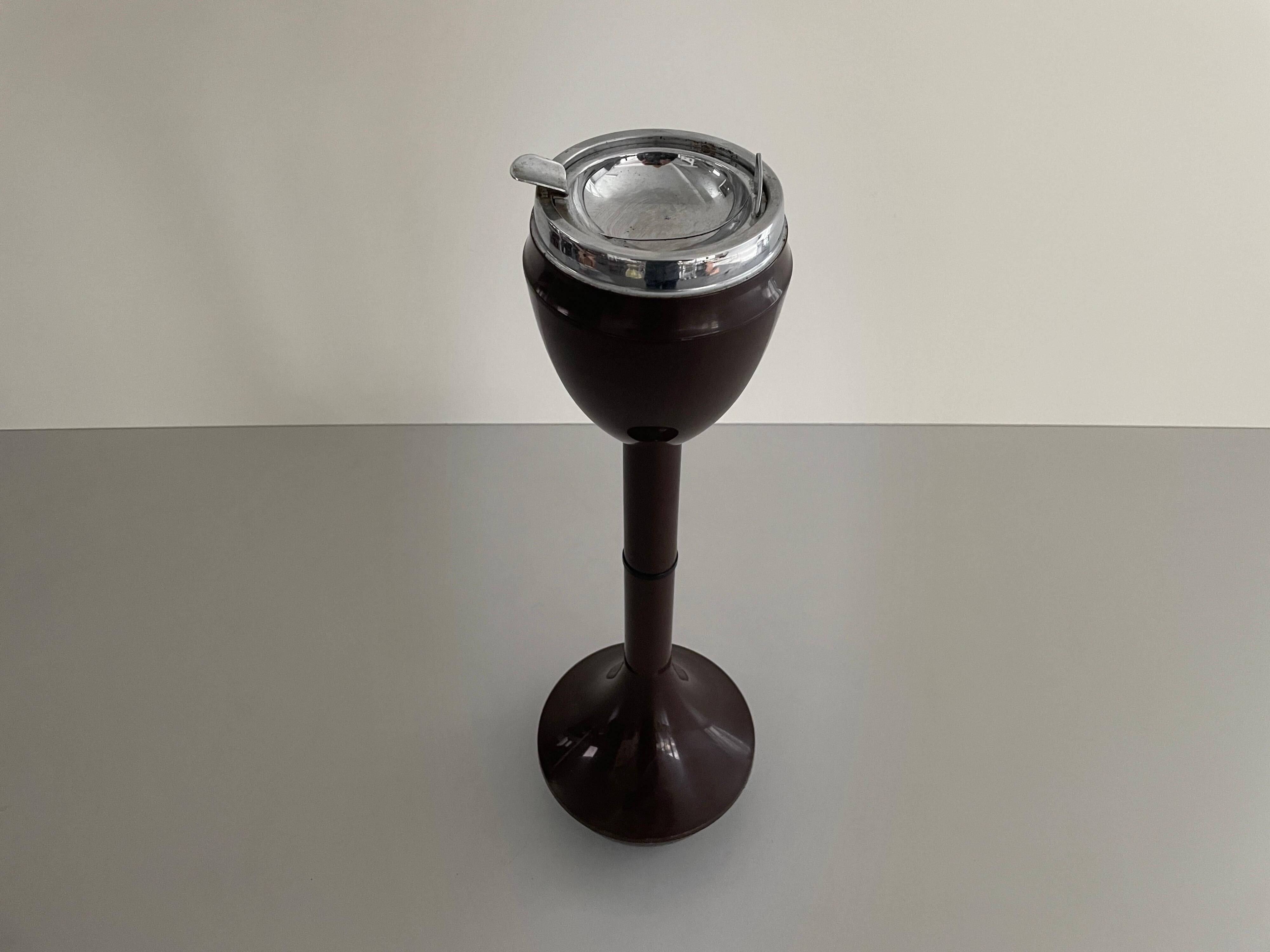 Autonomous industrial ashtray in brown metal and plexiglass, 1970, Italy