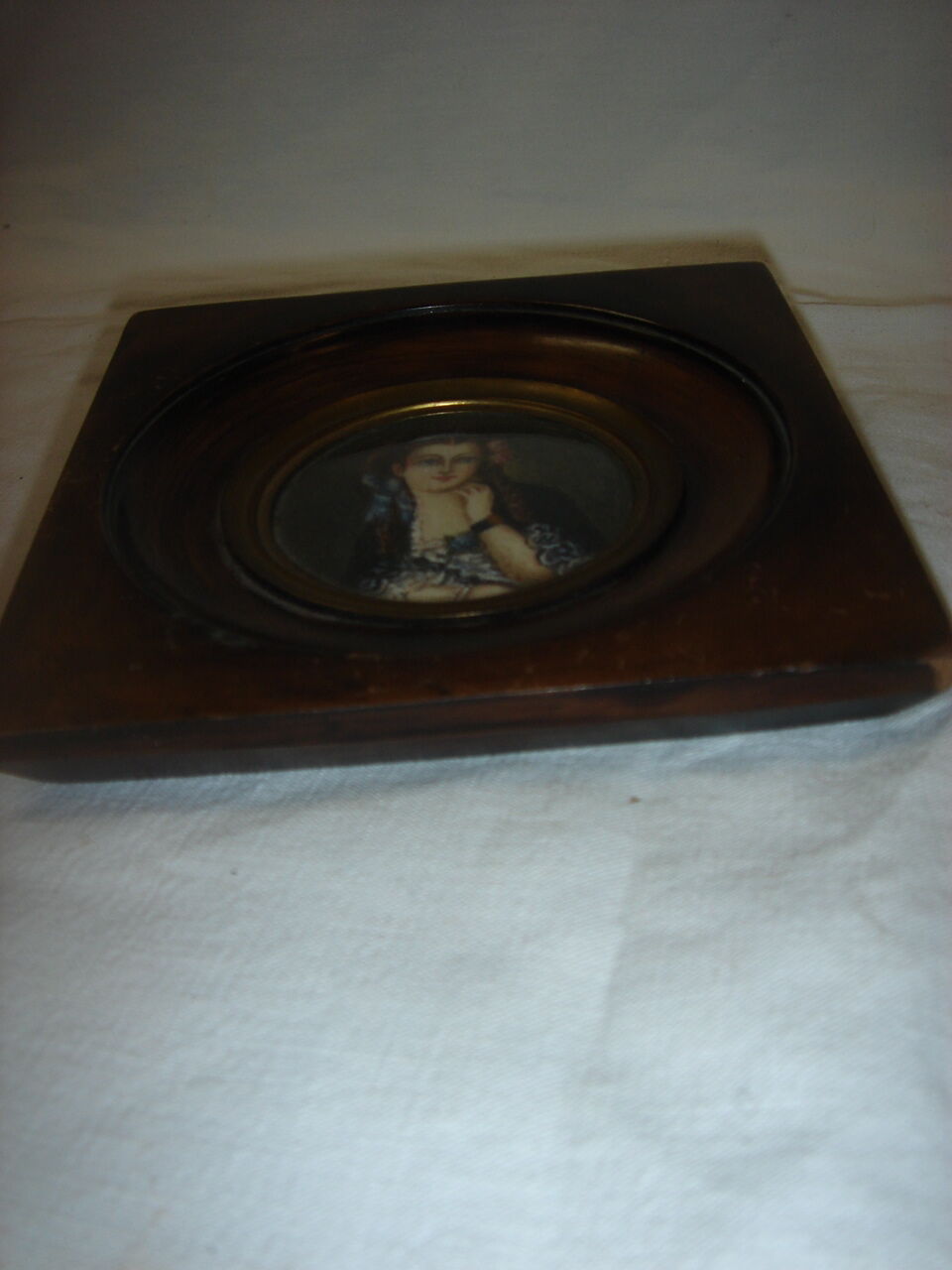 Miniature portrait of woman signed Vigué