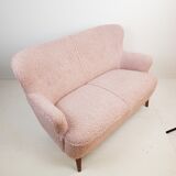 Artifort sofa pink design Theo Ruth