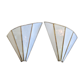 Paire d'appliques forme éventail nacre et laiton