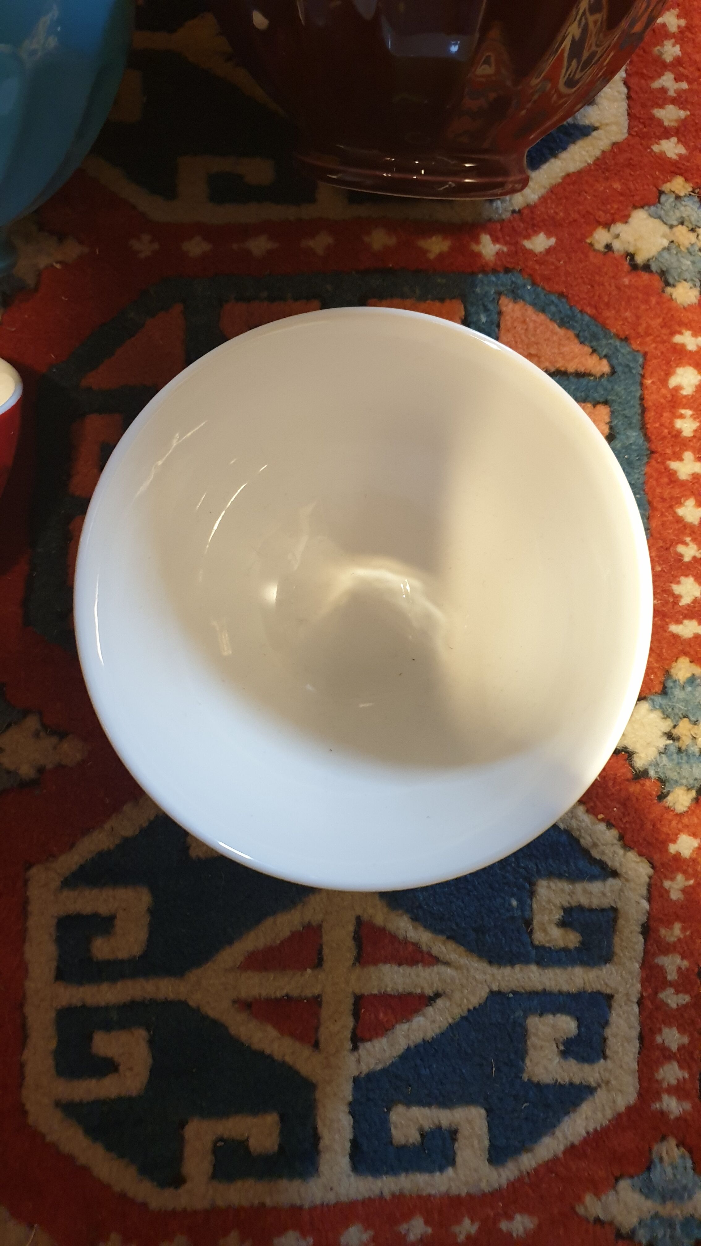 Ribbed ceramic bowls