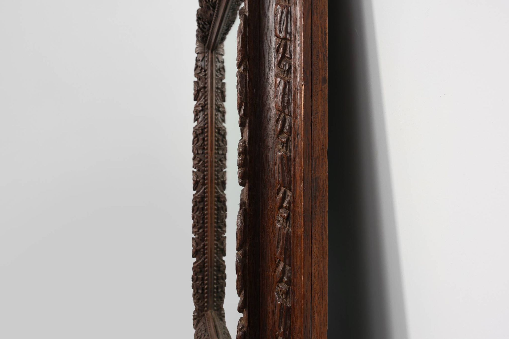 Grand miroir en chêne sculpté français antique, fin du 19e siècle