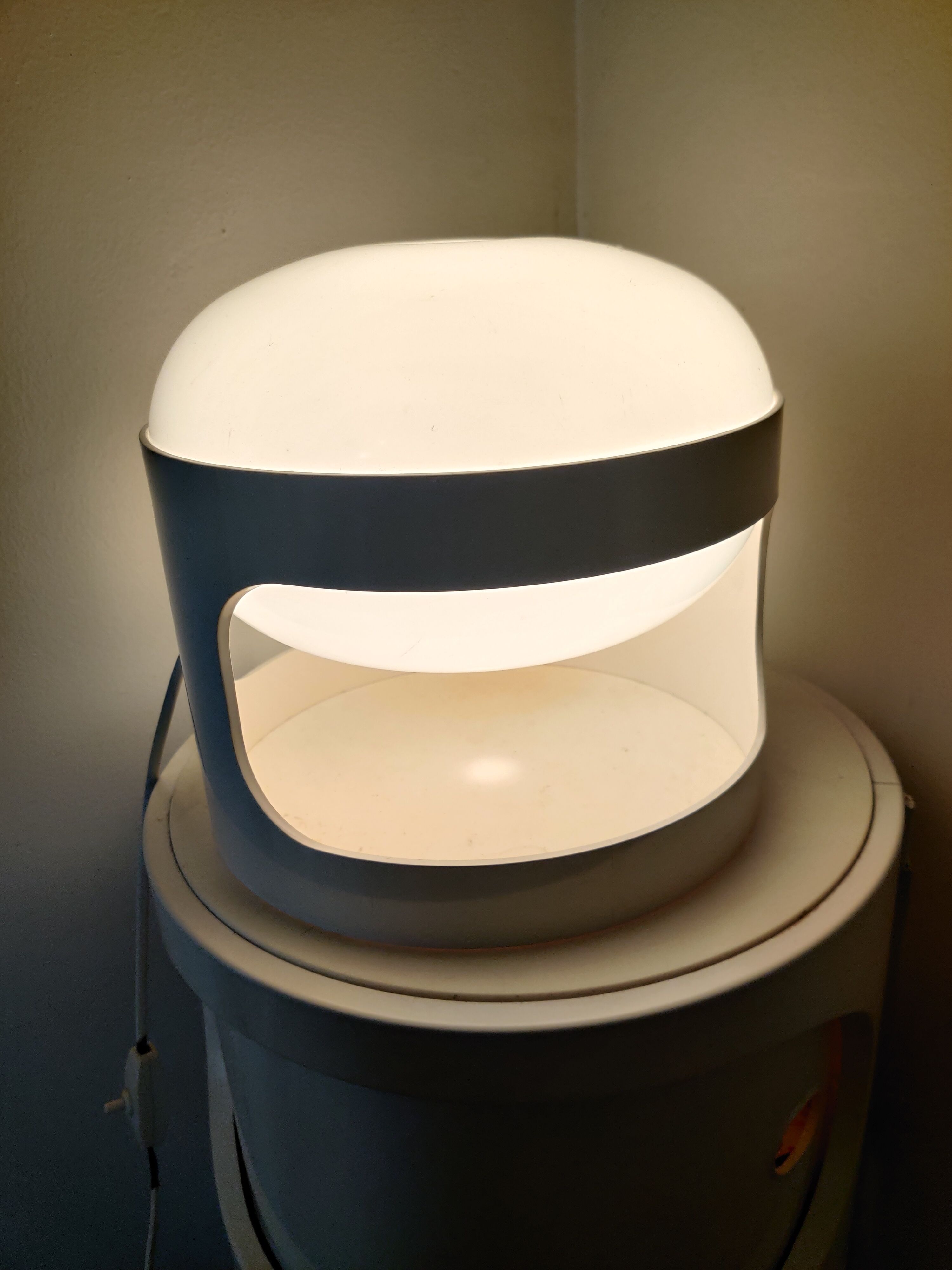 Joe Colombo KD27 lamp